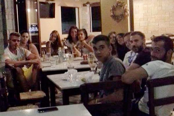 ΕΜΕΙΣ.. ΤΟ ΠΟΤΑΚΙ ΜΑΣ